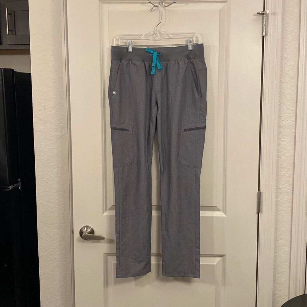 Figs scrub pants size small